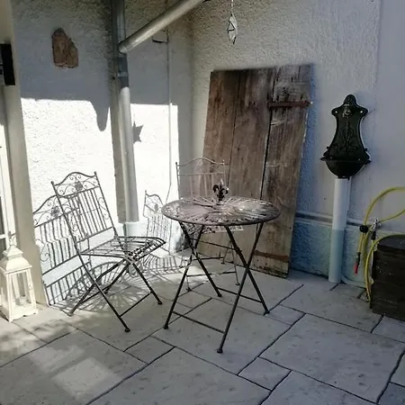 'sissi' Ein Zaubehaftes Im Modernen Landhausstil Lejlighed